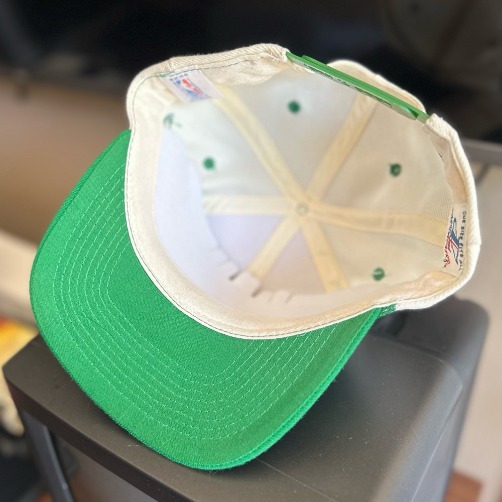Dallas Mavericks Shark-tooth SnapBack - Picture 7 of 7